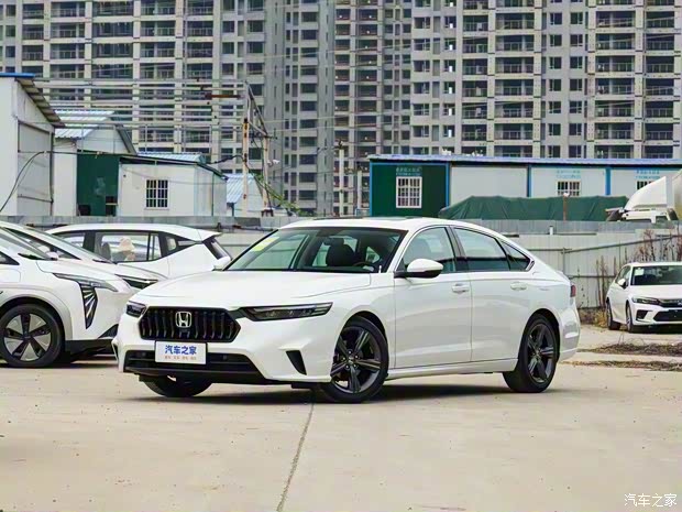 東風(fēng)本田 英仕派 2023款 260TURBO 典雅版