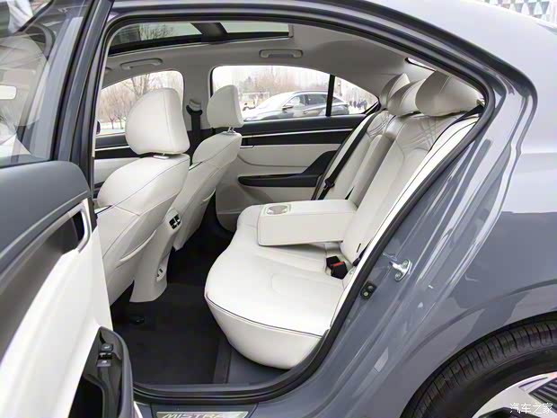 北京现代 名图新能源 2021款 旗舰版TOP