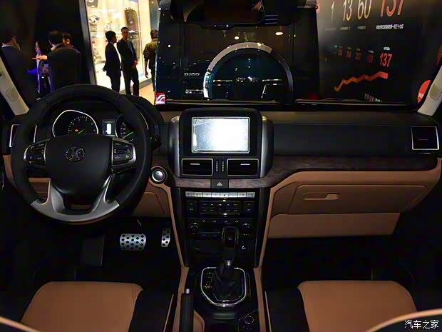 北京汽车 北京BJ80 2018款 2.3T 自动防弹版