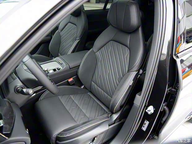 領(lǐng)克 領(lǐng)克09 2021款 基本型