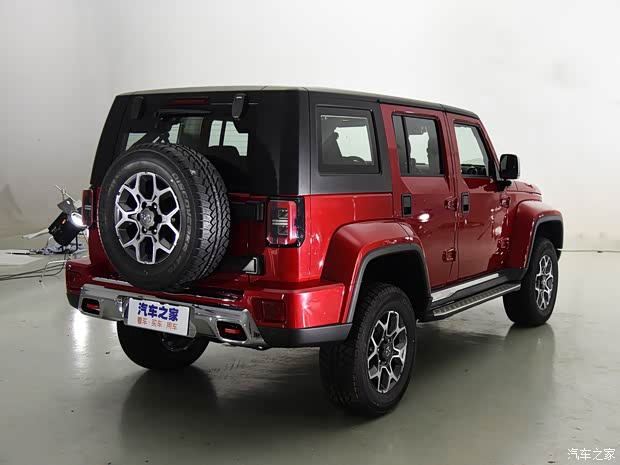 北京汽车 北京BJ40 2018款 PLUS 2.3T 自动四驱旗舰版 北京汽车 北京BJ40 2018款 PLUS 2.3T 自动四驱旗舰版