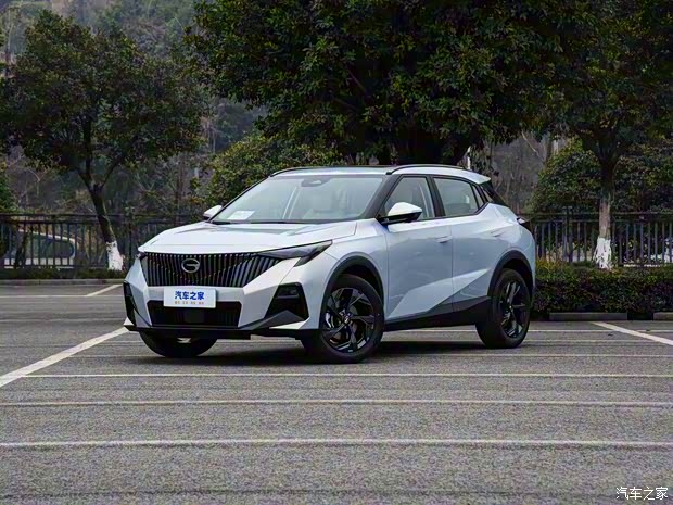 广汽乘用车 传祺GS3 2023款 1.5T 高配版 广汽乘用车 传祺GS3 2023款 1.5T 高配版