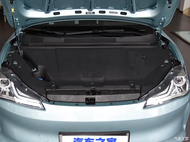 合众汽车 哪吒V 2021款 长续航智享版升级型