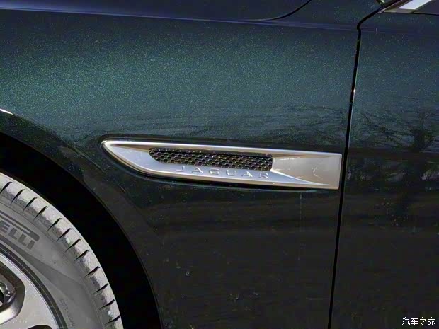 奇瑞捷豹路虎 捷豹XEL 2023款 2.0T 250PS R-DYNAMIC S進(jìn)取運(yùn)動版