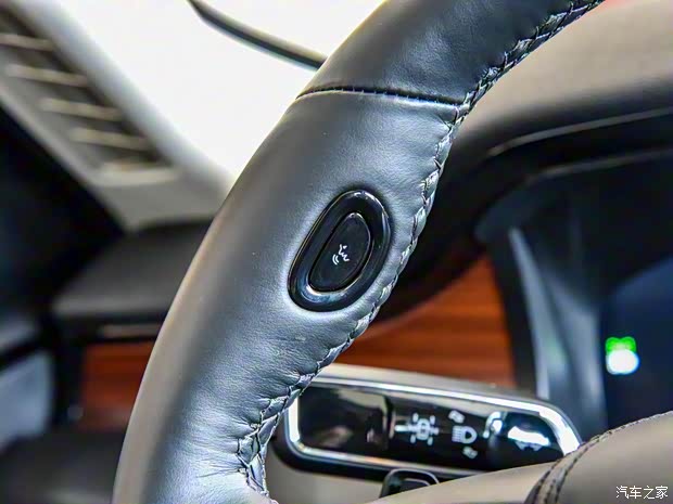 林肯(進(jìn)口) 飛行家(進(jìn)口) 2020款 3.0T V6全驅(qū)尊享版