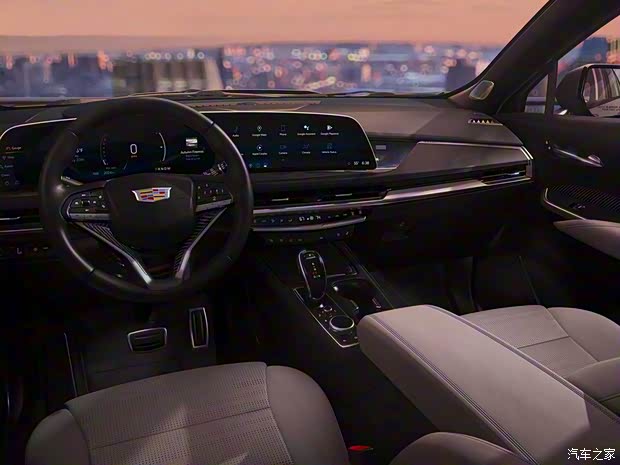 凯迪拉克(进口) 凯迪拉克XT4(海外) 2023款 350T AWD 凯迪拉克(进口) 凯迪拉克XT4(海外) 2023款 350T AWD