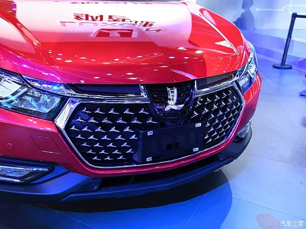 东风裕隆 U5 SUV 2019款 1.6L CVT飞Young版