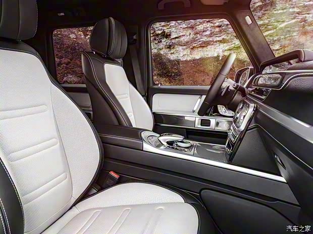 奔驰(进口) 奔驰G级 2018款 基本型 奔驰(进口) 奔驰G级 2018款 基本型