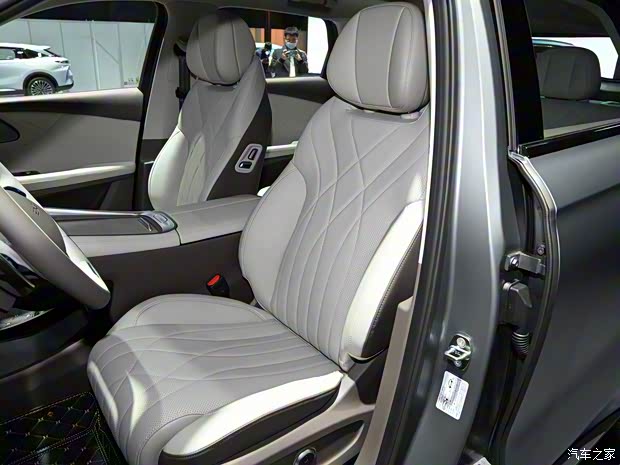 星途 星途瑤光新能源 2023款 PHEV 基本型