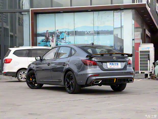 上汽集团 名爵6 2021款 Pro 1.5T 自动Trophy旗舰版