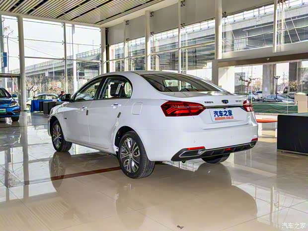 吉利汽车 帝豪新能源 2018款 EV450 尊贵型