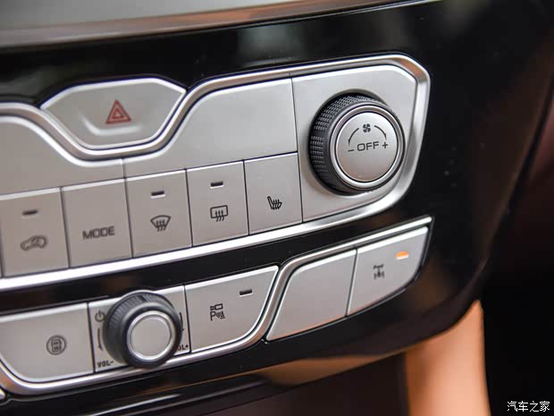 長(zhǎng)城汽車 炮 2021款 2.0T乘用全球版自動(dòng)柴油四驅(qū)尊享型標(biāo)箱GW4D20M