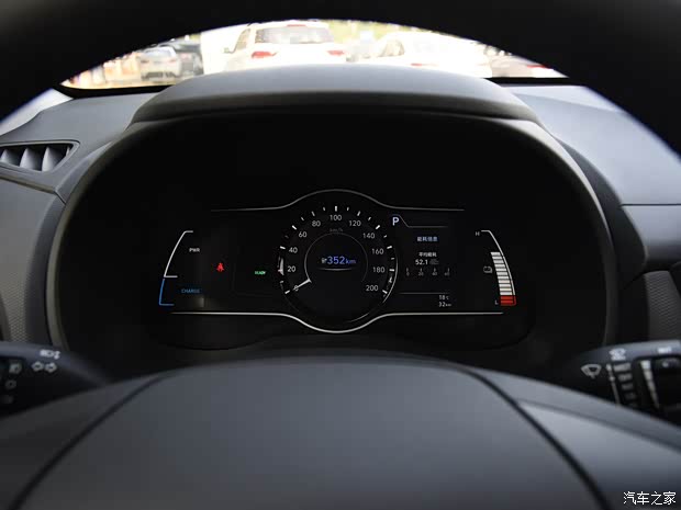 北京现代 ENCINO 昂希诺新能源 2019款 中配版 北京现代 ENCINO 昂希诺新能源 2019款 中配版