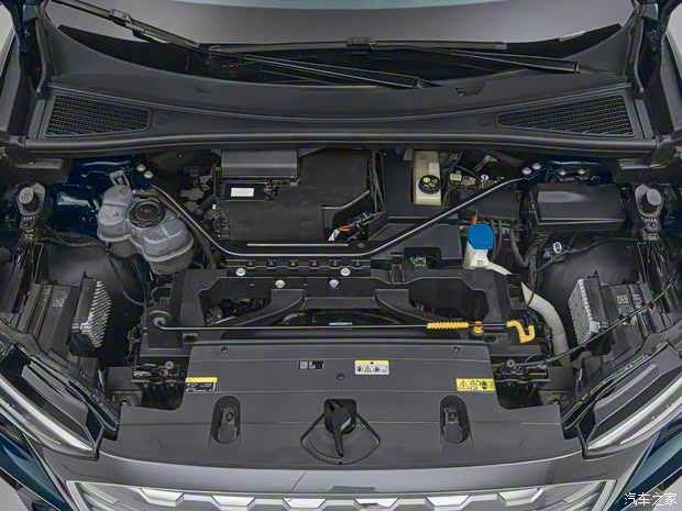 上汽奧迪 奧迪Q5 e-tron 2022款 50 e-tron quattro 榮耀型 錦衣套裝 上汽奧迪 奧迪Q5 e-tron 2022款 50 e-tron quattro 榮耀型 錦衣套裝