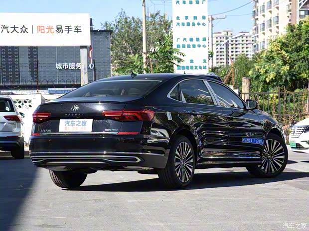 上汽大眾 帕薩特 2020款 改款 380TSI 尊貴版 國VI