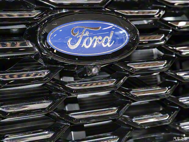 江鈴福特 領(lǐng)裕 2023款 EcoBoost 225 尊領(lǐng)型 7座(2/3/2) 江鈴福特 領(lǐng)裕 2023款 EcoBoost 225 尊領(lǐng)型 7座(2/3/2)