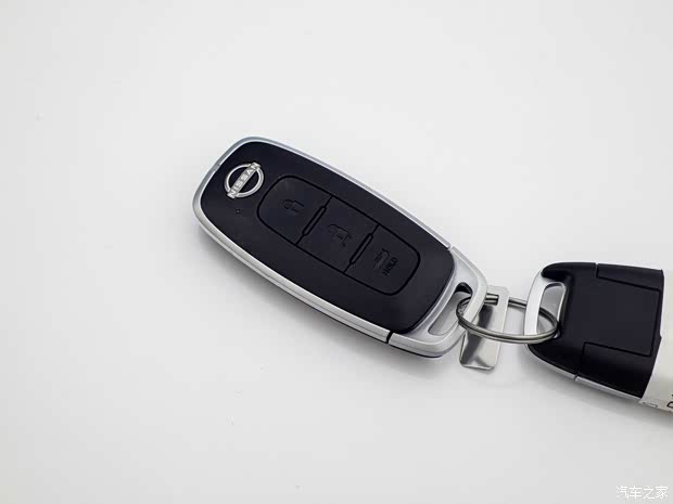 東風(fēng)日產(chǎn) 軒逸 2023款 1.6L CVT基本型