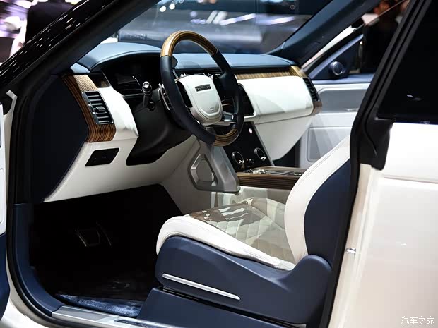 路虎(进口) 揽胜 2018款 SV Coupe 路虎(进口) 揽胜 2018款 SV Coupe