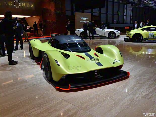 阿斯顿·马丁 Valkyrie 2020款 AMR Pro 阿斯顿·马丁 Valkyrie 2020款 AMR Pro