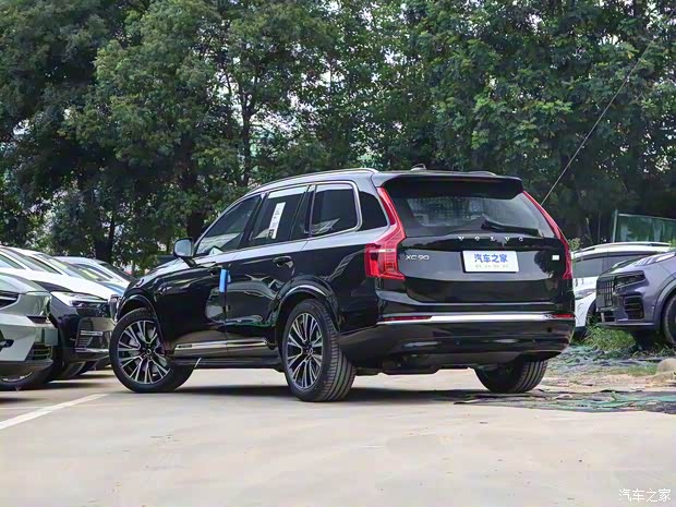 沃爾沃(進口) 沃爾沃XC90新能源 2024款 T8 RECHARGE 智尊豪華版 7座
