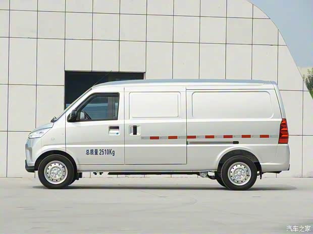 北京汽车制造厂 北汽小河马 2020款 纯电厢式物流车电池不加热版 北京汽车制造厂 北汽小河马 2020款 纯电厢式物流车电池不加热版