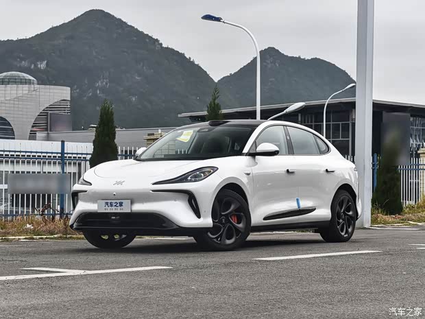 智己汽车 智己LS6 2023款 Max 超强性能版 智己汽车 智己LS6 2023款 Max 超强性能版