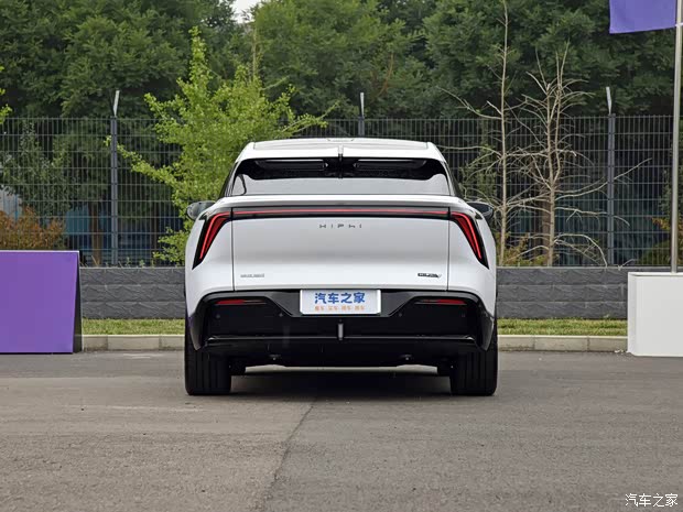 華人運(yùn)通 高合HiPhi Y 2023款 765km 旗艦版