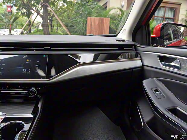 奇瑞汽車 艾瑞澤5 PLUS 2021款 基本型