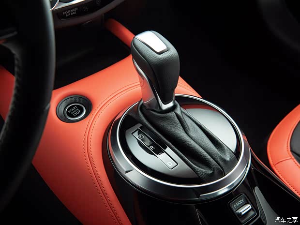 日产(进口) JUKE 2019款 基本型 日产(进口) JUKE 2019款 基本型