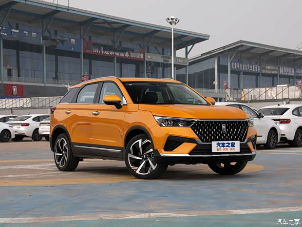 一汽奔腾 奔腾T77 2021款 PRO 基本型 一汽奔腾 奔腾T77 2021款 PRO 基本型