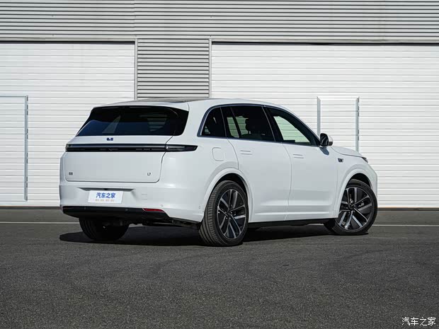 理想汽车 理想L7 2023款 Max 理想汽车 理想L7 2023款 Max