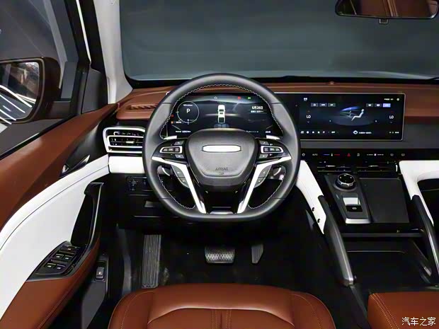 上汽大通 星際H 2023款 2.0T 自動 汽油 豪華版 標(biāo)軸