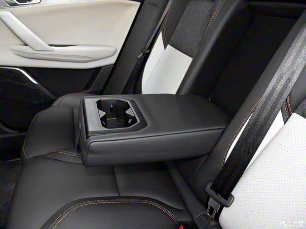 领克 领克06 2020款 1.5T 型Plus