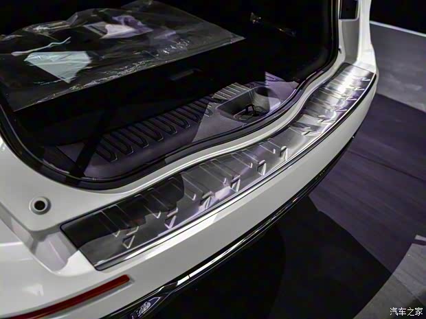 东风雷诺 科雷傲 2018款 2.5L 两驱120周年限量版