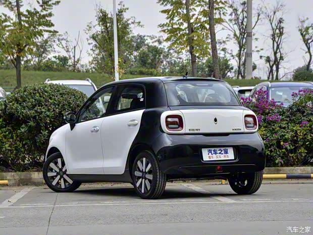 长城汽车 欧拉R1 2019款 351km 亲子版 长城汽车 欧拉R1 2019款 351km 亲子版