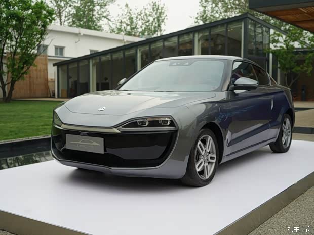 零跑汽车 零跑S01 2018款 试装版 零跑汽车 零跑S01 2018款 试装版