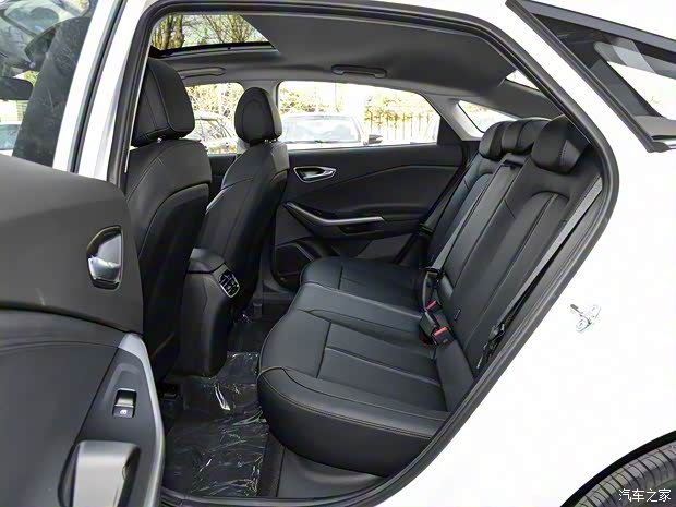 北京現(xiàn)代 菲斯塔新能源 2019款 基本型 北京現(xiàn)代 菲斯塔新能源 2019款 基本型