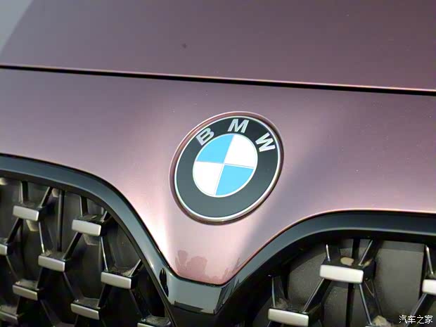 寶馬(進(jìn)口) 寶馬4系 2022款 430i 天鵝絨蘭花紫特別版