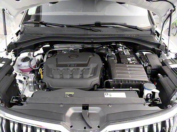 上汽斯柯达 柯迪亚克 2018款 改款 TSI330 7座两驱豪华优享版