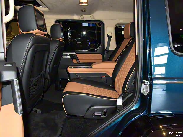 北京汽车 北京BJ80 2018款 2.3T 自动珠峰版 北京汽车 北京BJ80 2018款 2.3T 自动珠峰版