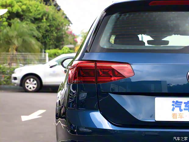 大众(进口) 蔚揽 2021款 2.0T 舒行版