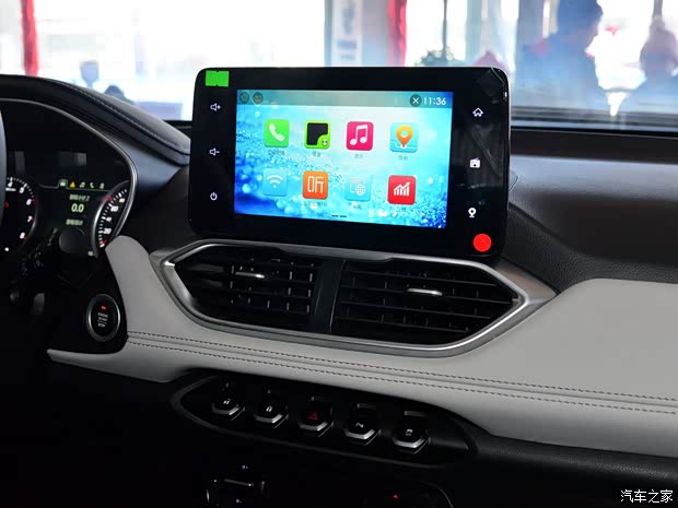 上汽通用五菱 宝骏530 2018款 1.5T 手动尊贵型