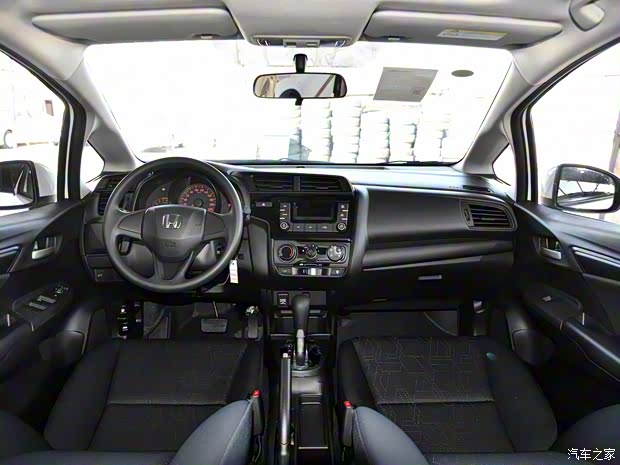 广汽本田 飞度 2018款 1.5L CVT舒适天窗版 广汽本田 飞度 2018款 1.5L CVT舒适天窗版