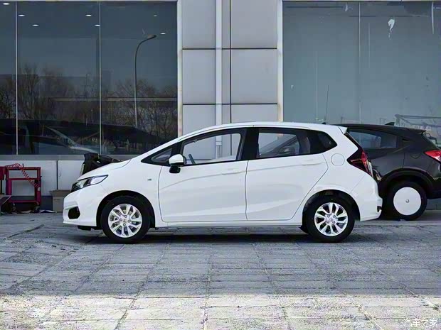 廣汽本田 飛度 2018款 1.5L CVT舒適天窗版