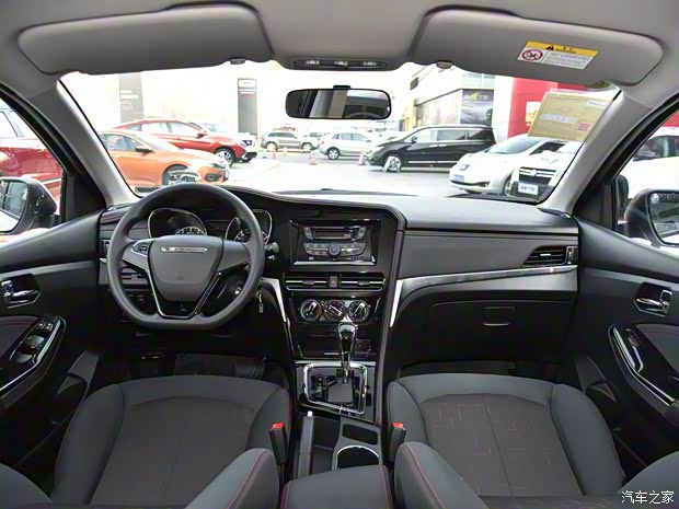 东风启辰 启辰T70 2018款 2.0L CVT睿趣版 东风启辰 启辰T70 2018款 2.0L CVT睿趣版