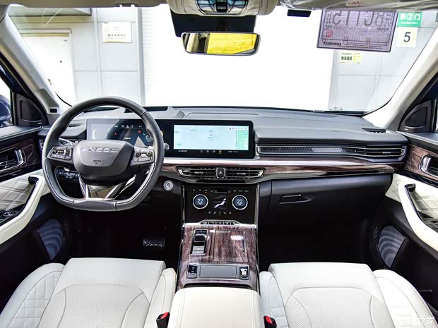 星途 星途揽月 2021款 390T 四驱星尊版 星途 星途揽月 2021款 390T 四驱星尊版