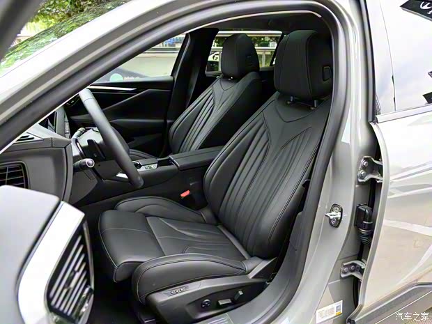 DS(進(jìn)口) DS 4 2023款 1.6T 基本型