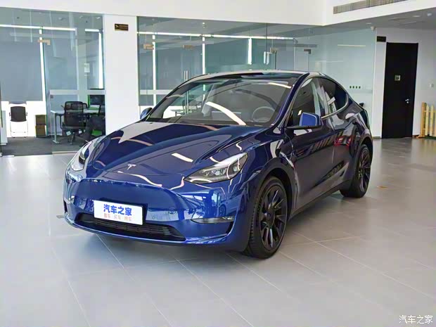 特斯拉中國(guó) Model Y 2021款 改款 長(zhǎng)續(xù)航全輪驅(qū)動(dòng)版