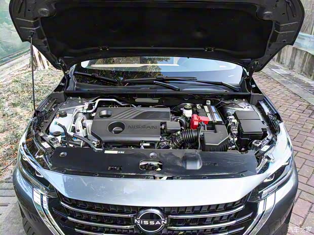 东风日产 轩逸 2023款 1.6L CVT高配版