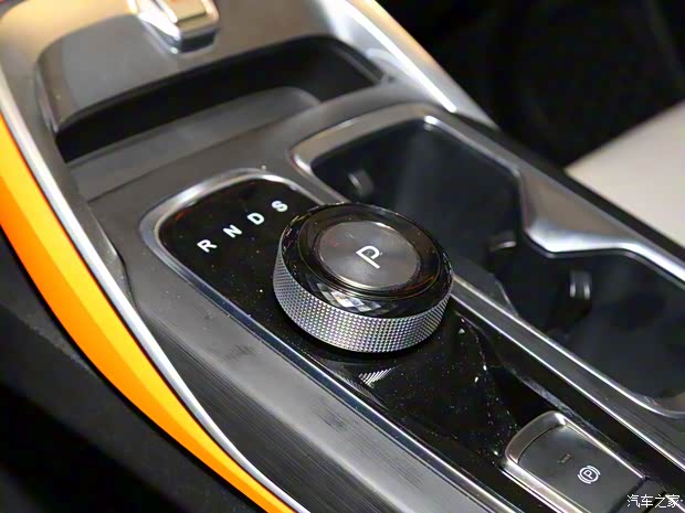 江汽集团 思皓X6 2022款 1.5T 高配版 江汽集团 思皓X6 2022款 1.5T 高配版